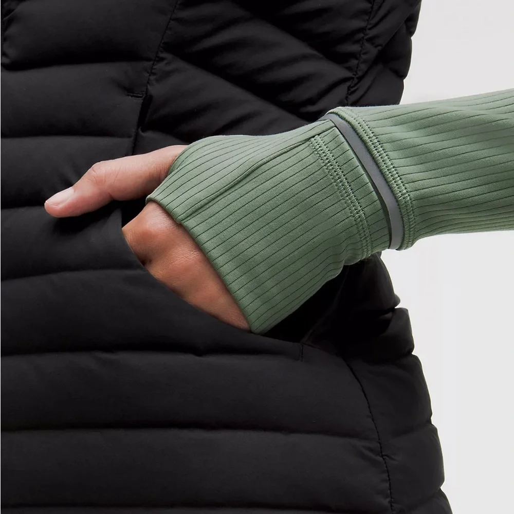 NWT lululemon pack it down black vest, water-resistant, windproof, slim fit - Picture 4 of 12